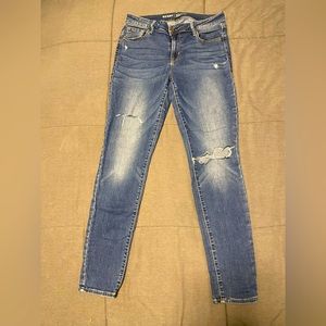 Old Navy mid rise skinny Rockstar distressed jeans